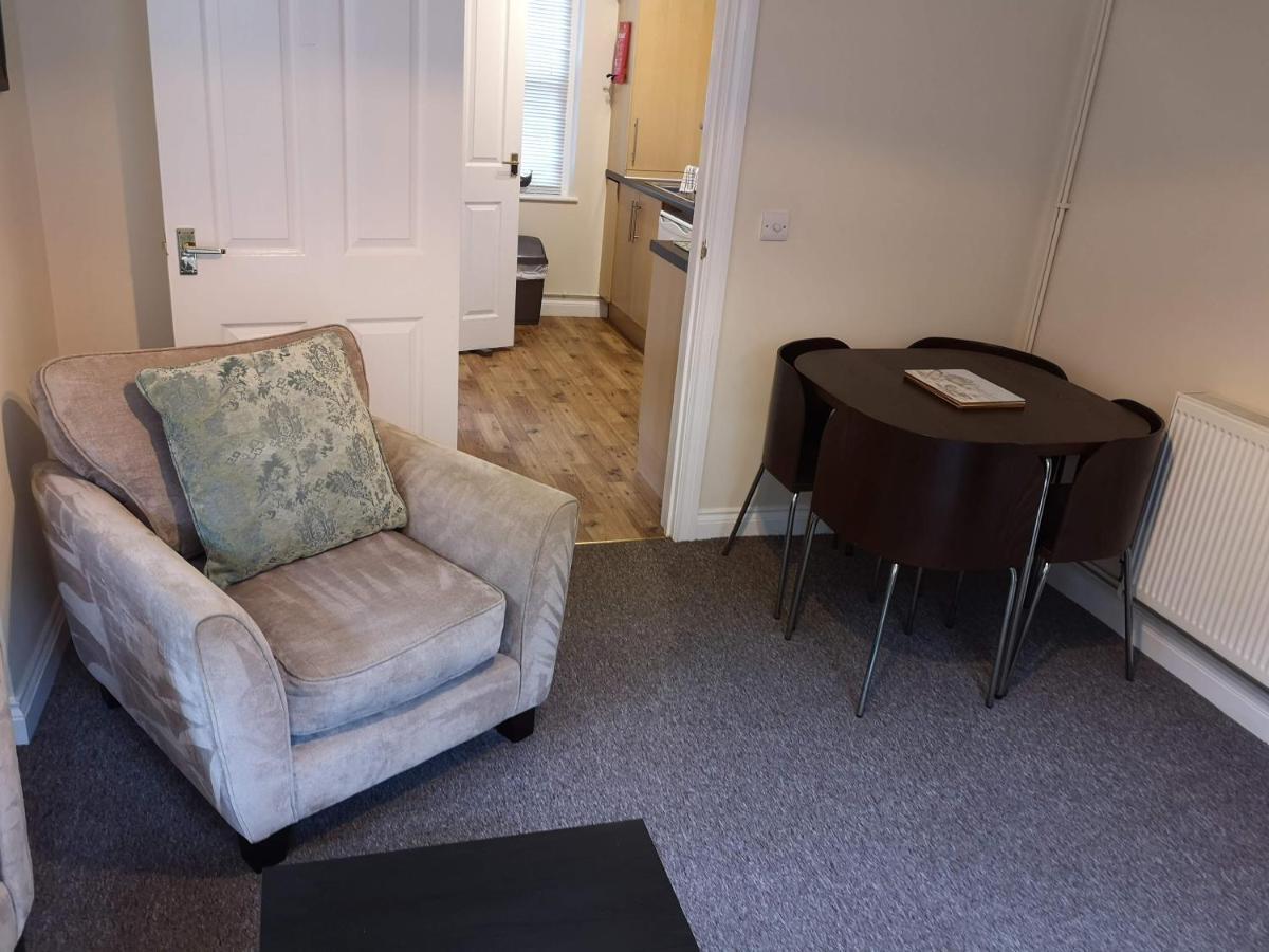 Coastal Escape Deal - 2 Bedroom House -Short Lets & Serviced Accommodation Dış mekan fotoğraf